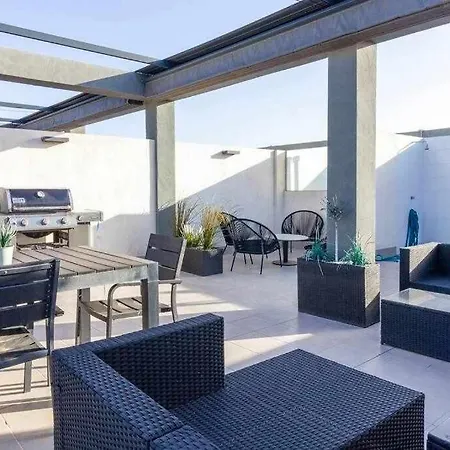 Pink Oasis - Winter By The Sea * 阿利坎特