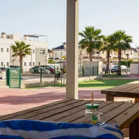 Pink Oasis - Winter By The Sea 公寓 阿利坎特