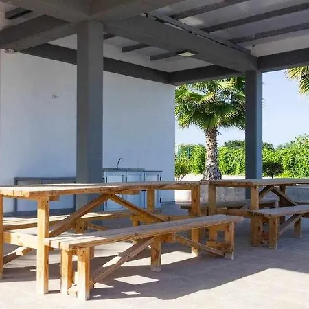 Pink Oasis - Winter By The Sea 公寓 *