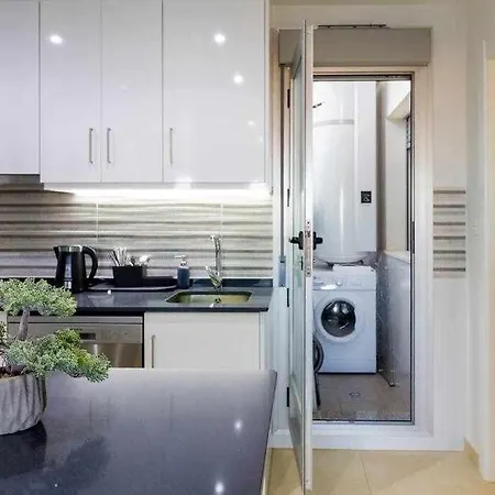 Pink Oasis Apartment